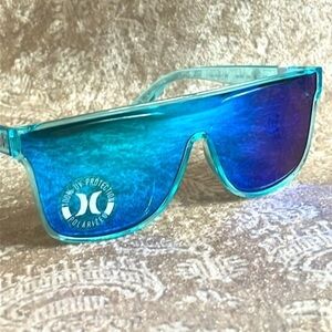 Brand New Hurley Mirrored Blue Translucent Frame Square Shield Sport Sunglasses